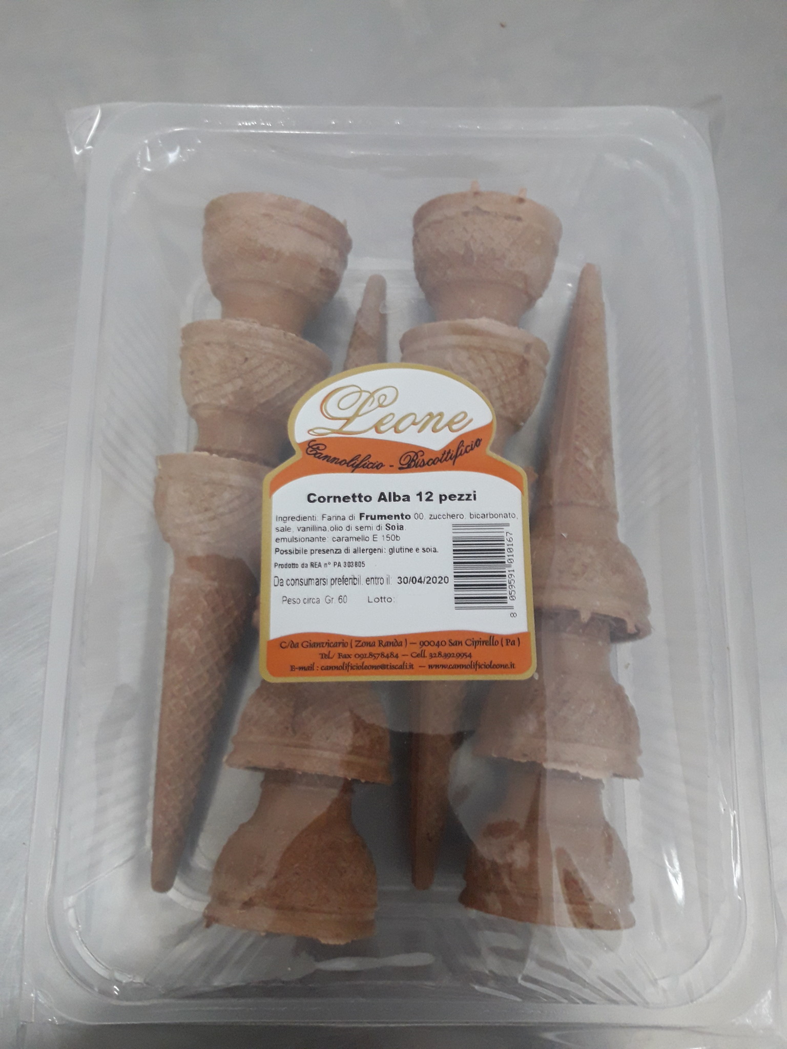 Cornetti Alba Leone in confezione da 12: coni croccanti e genuini per gustare il gelato a casa come in gelateria